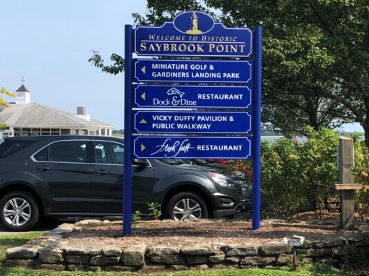 A Saybrook Point Board in Blue Color